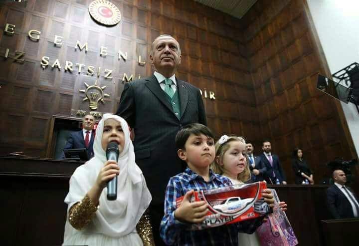 Fahri öğreticiler bugün grup toplantısında Cumhurbaşkanı ile görüştü