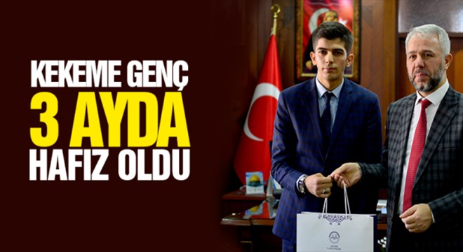 Kekeme genç 3 ayda hafız oldu